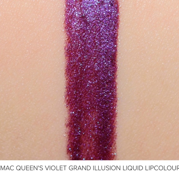 MAC Grand Illusion Liquid Lipcolour *QUEEN'S VIOLET* Limited Edition BNIB RARE - Picture 2 of 10